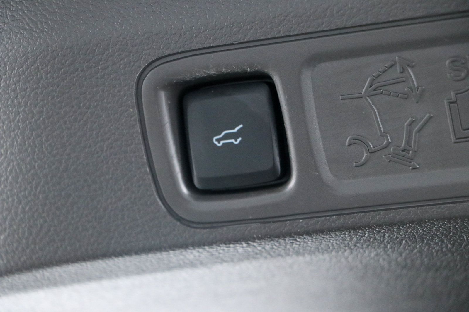 Used 2021 Ford Expedition Limited AWD/4WD image 33