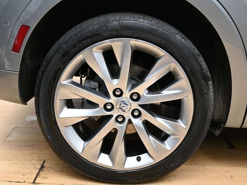 Used 2023 Buick Envision Avenir AWD/4WD image 14