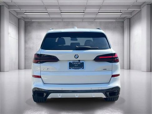 Used 2025 BMW X5 xDrive40i w/ Executive Package AWD/4WD image 4