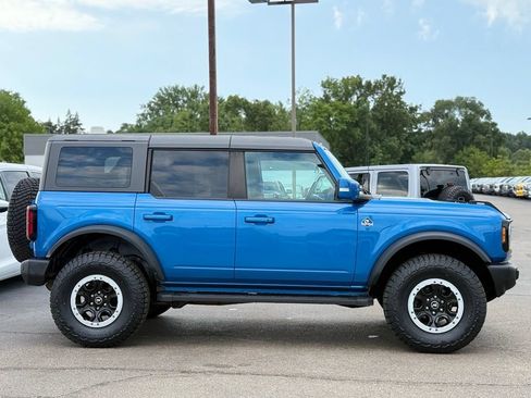 Used 2023 Ford Bronco Outer Banks w/ Sasquatch Package AWD/4WD image 34