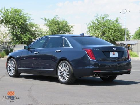 Used 2017 Cadillac CT6 Luxury AWD/4WD image 11