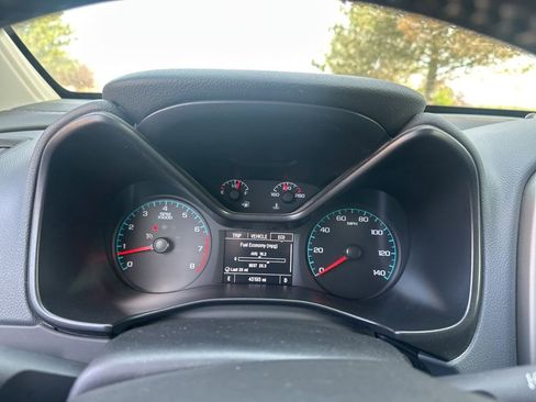 Used 2015 Chevrolet Colorado Z71 image 7