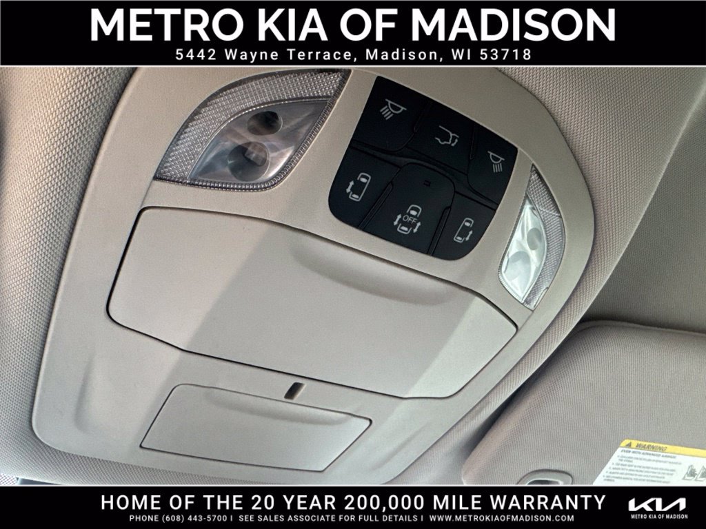 Used 2019 Chrysler Pacifica Touring-L Plus FWD image 30