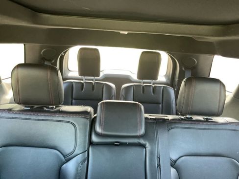 Used 2017 Ford Explorer Sport w/ Equipment Group 401A AWD/4WD image 15