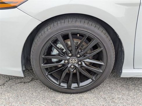 Used 2023 Toyota Camry XSE image 10