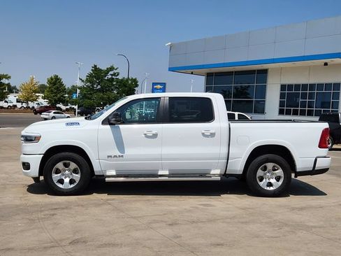 Used 2025 RAM 1500 Big Horn AWD/4WD image 4