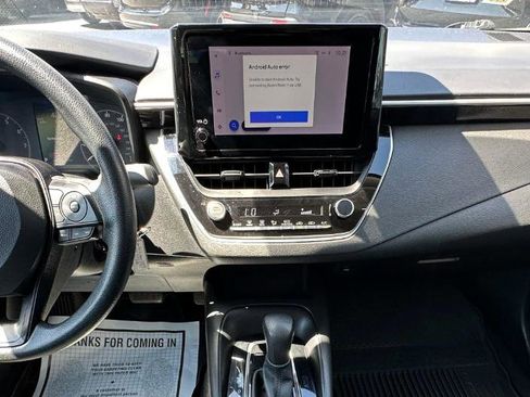 Used 2024 Toyota Corolla LE FWD image 11