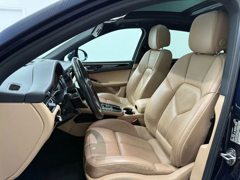 Used 2019 Porsche Macan image 15