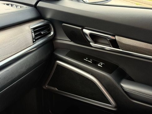 Used 2022 Kia Telluride EX w/ EX Premium Package image 42