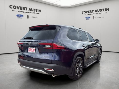 Used 2025 Toyota Grand Highlander AWD Hybrid image 5