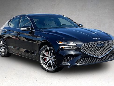 Used 2025 Genesis G70 2.5T RWD image 2