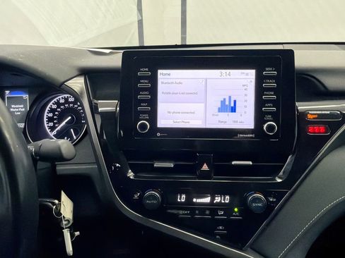 New 2024 Toyota Camry SE FWD image 26
