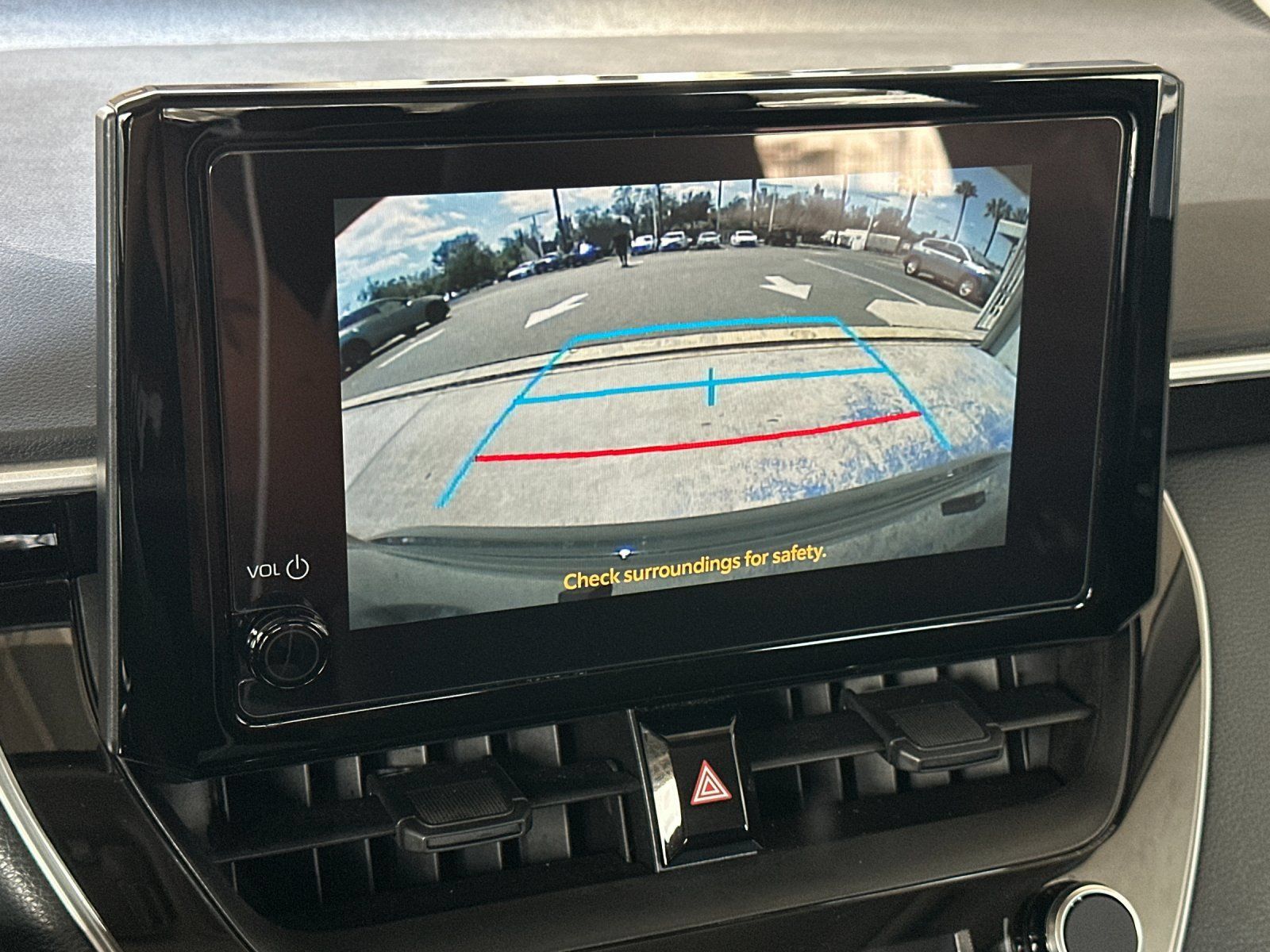 Used 2025 Toyota Corolla LE FWD image 16