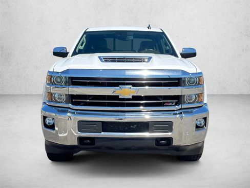 Used 2018 Chevrolet Silverado 2500 LTZ w/ Duramax Plus Package AWD/4WD image 2