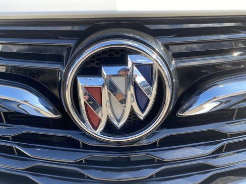 Used 2021 Buick Encore GX Select image 31