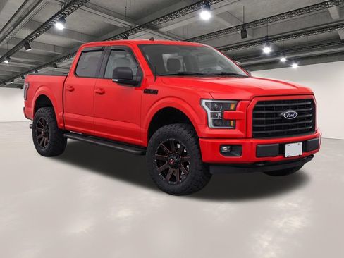 Used 2016 Ford F150 XLT w/ Equipment Group 302A Luxury AWD/4WD image 2