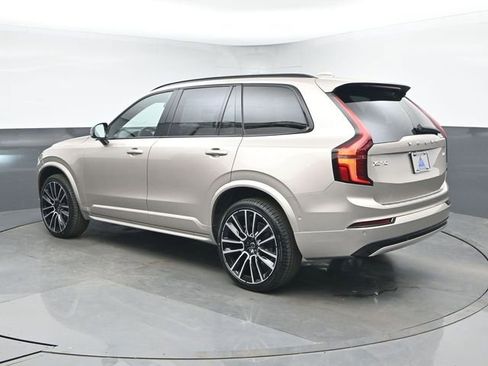 New 2026 Volvo XC90 B6 Ultra w/ Protection Package Premier image 7