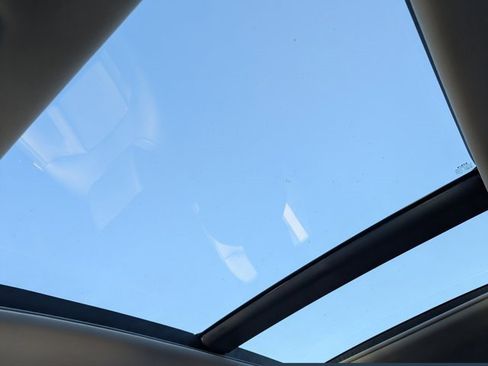 Used 2026 Kia Sportage SX image 28