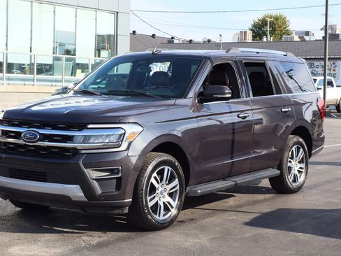 Used 2024 Ford Expedition Limited AWD/4WD image 11