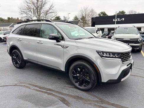 Used 2022 Kia Sorento S w/ Panoramic Sunroof Package image 6