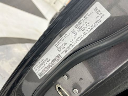 Used 2022 RAM 2500 Laramie w/ Night Edition image 29