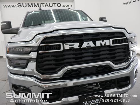 New 2026 RAM 3500 Tradesman AWD/4WD image 21