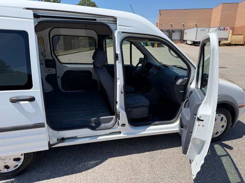 Used 2012 Ford Transit Connect XLT FWD image 17