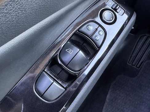 Used 2024 Nissan Altima 2.5 SR image 24