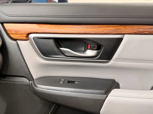 Used 2018 Honda CR-V EX-L image 25