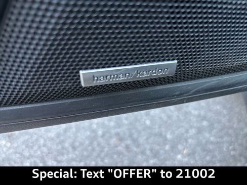 Used 2020 Subaru Outback Touring XT AWD/4WD image 7