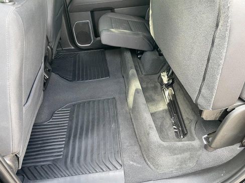 Used 2023 GMC Sierra 1500 Elevation image 17