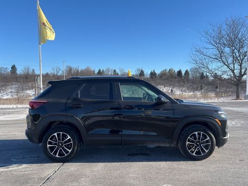 New 2026 Chevrolet TrailBlazer LT w/ Convenience Package image 3