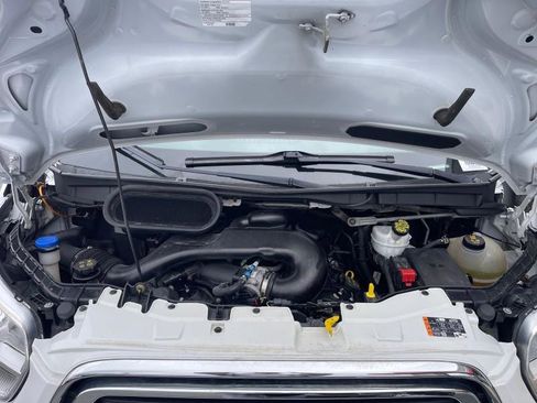 Used 2019 Ford Transit 350 XLT image 10