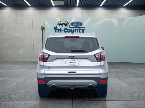 Used 2018 Ford Escape Titanium w/ Ford Safe & Smart Package image 6