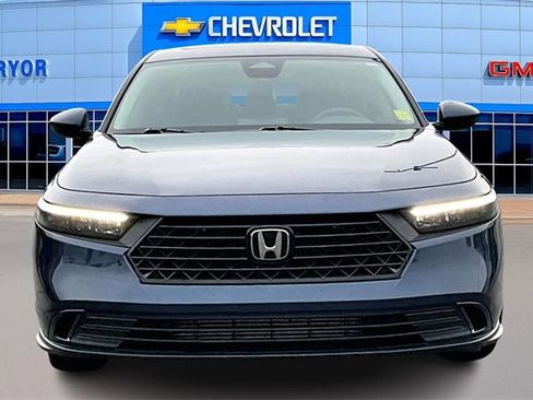 Used 2024 Honda Accord EX image 2