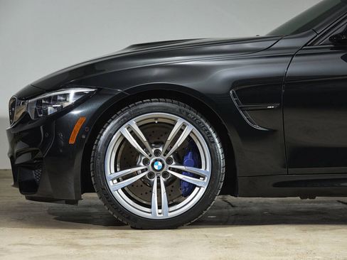 Used 2018 BMW M3 RWD image 27