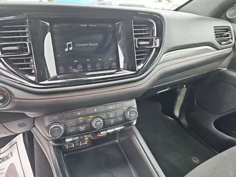 Used 2023 Dodge Durango GT image 22