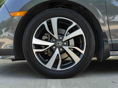 Used 2023 Honda Odyssey Touring image 14