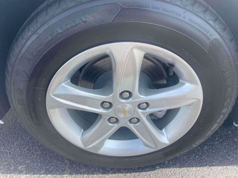 Used 2023 Chevrolet Malibu LS FWD image 10