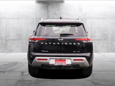 Used 2025 Nissan Pathfinder SL w/ SL Premium Package image 6