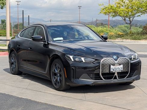 Used 2025 BMW i4 eDrive40 image 3