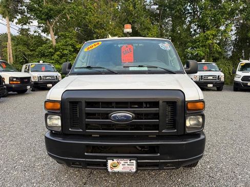 Used 2014 Ford E-350 and Econoline 350 Super Duty image 7