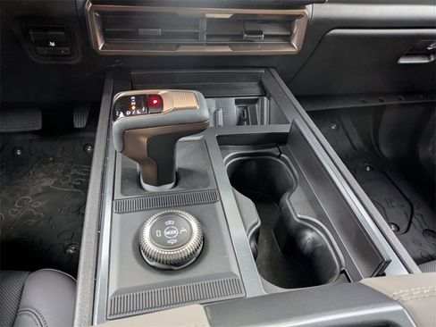 New 2025 GMC Hummer EV 3X w/ Battery Pack, 24 Module Pack image 14