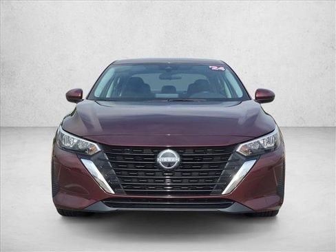 Used 2024 Nissan Sentra SV FWD image 2
