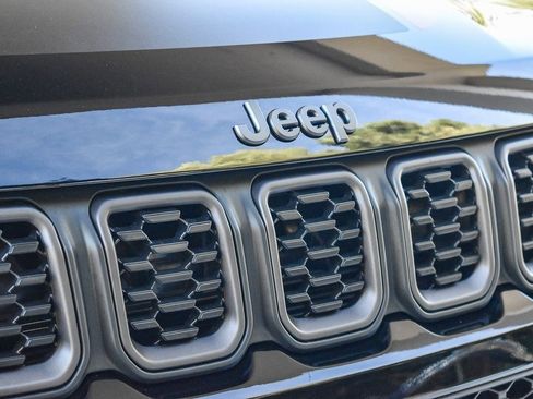 New 2026 Jeep Compass Trailhawk image 9