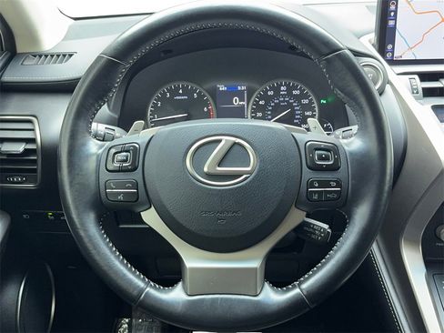 Used 2018 Lexus NX 300 FWD image 18