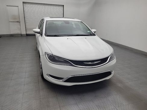Used 2016 Chrysler 200 Limited w/ Anniversary Edition FWD image 14