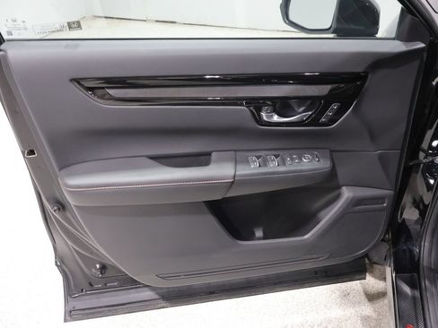 Used 2025 Honda CR-V Sport Touring image 13