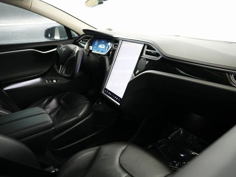 Used 2014 Tesla Model S 60 image 44