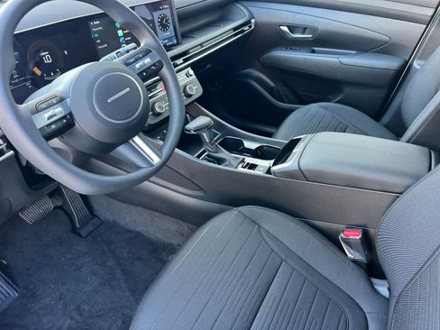 New 2026 Hyundai Santa Cruz SE image 11